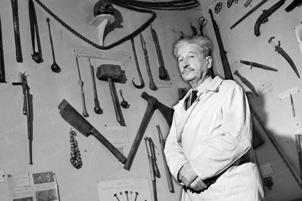 Instruments et objets de la collection criminalistique d'Edmond Locard, père de la police scientifique, conservés à Lyon